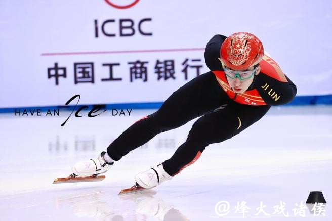 冰刀上的叹息：范可新无缘奖牌，武大靖一语道破亚洲500米时代的落幕