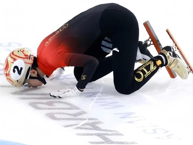 冰刀上的叹息：范可新无缘奖牌，武大靖一语道破亚洲500米时代的落幕