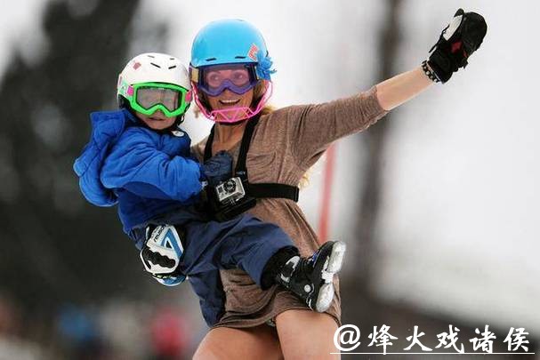 米兰冬奥|“母子档”书写童话,高山滑雪老将施莱珀与儿子同届参赛创造历史 米兰冬奥|“母子档”书写童话,高山滑雪老将施莱珀与儿子同届参赛创造历史